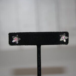 Cute silver and pink rhinestone flower earrings 3/8"